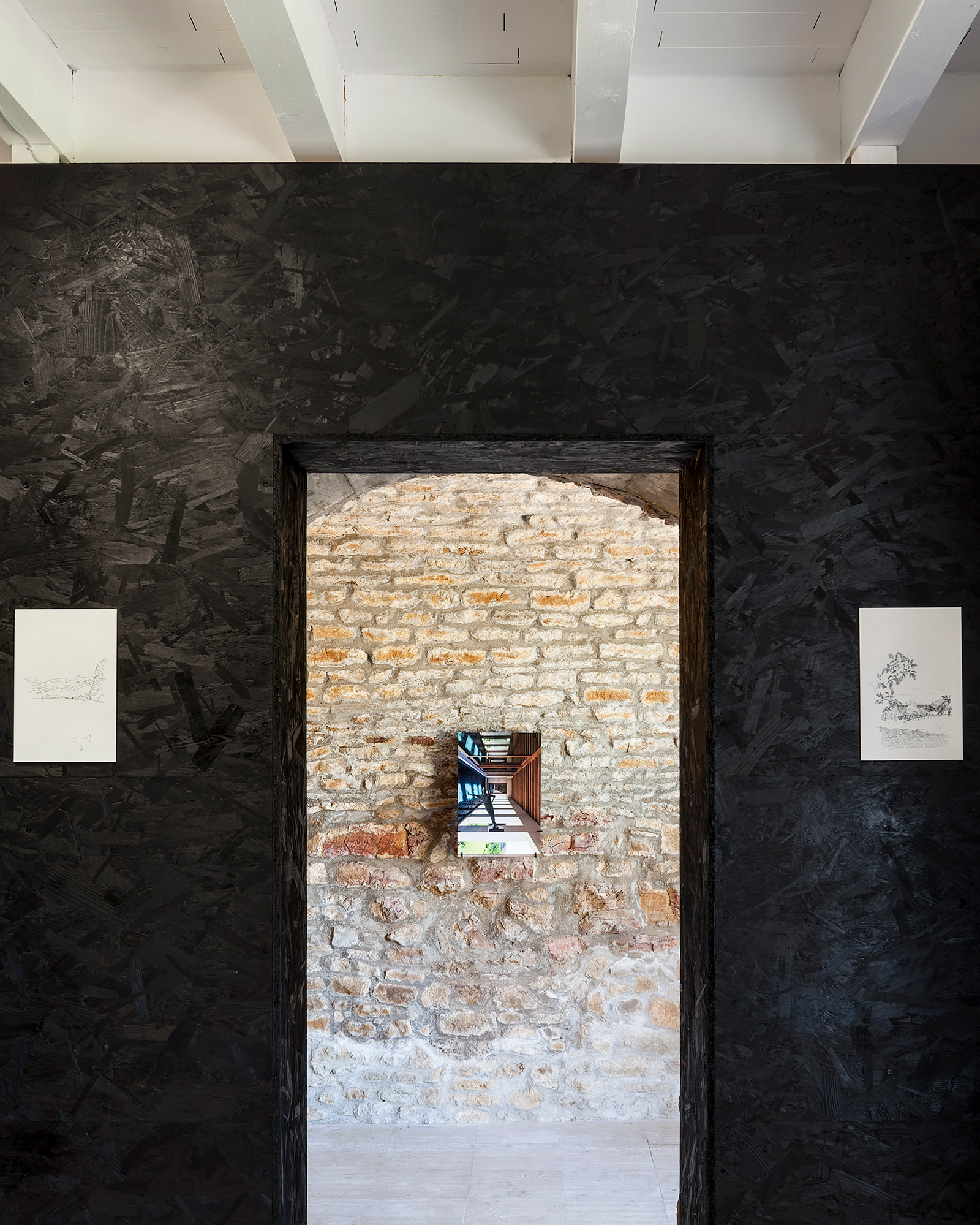 ENJAMBEMENT_01